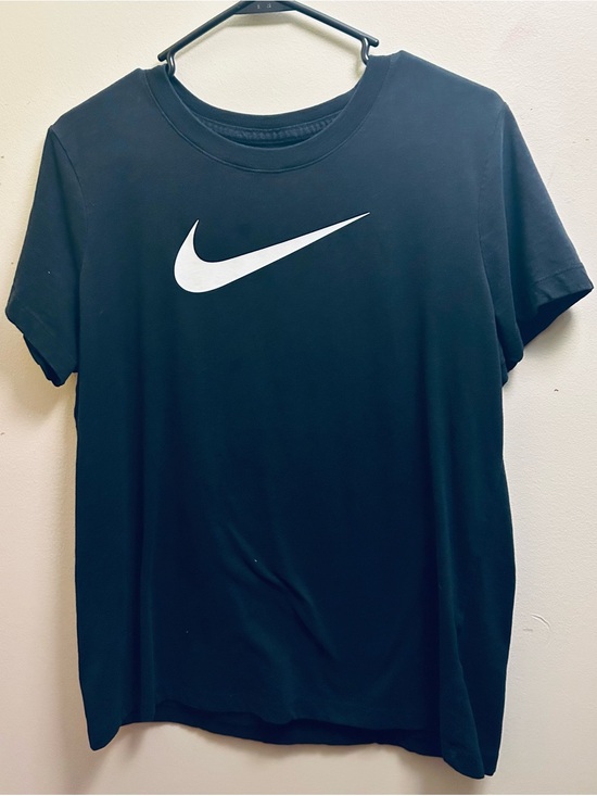 Nike Tops - Nike Women’s Black Tee with White Swoosh.